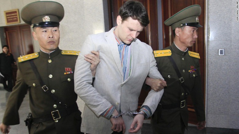 Sinh viên Mỹ bị Triều Tiên kết án 15 năm lao động khổ sai