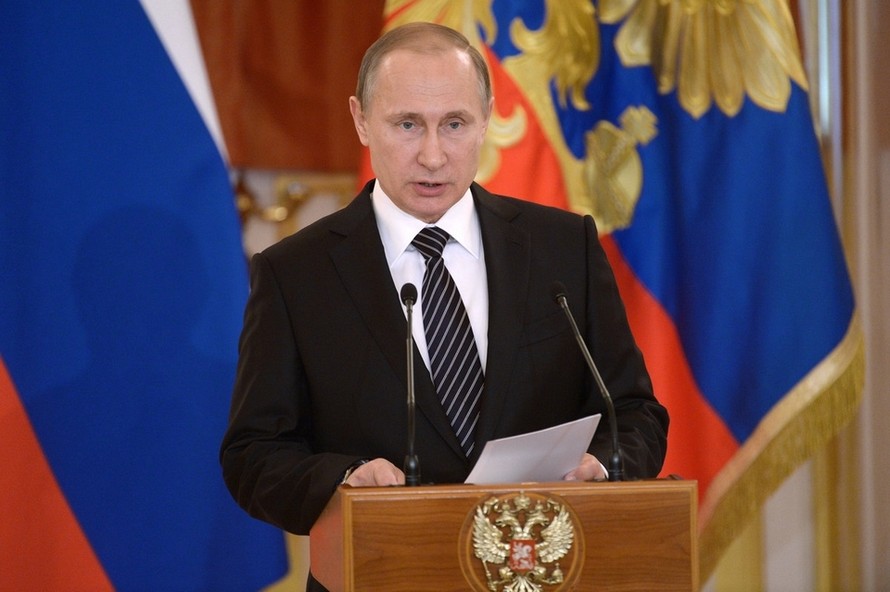 Tổng thống Nga Putin hé lộ chi phí chiến dịch không kích ở Syria