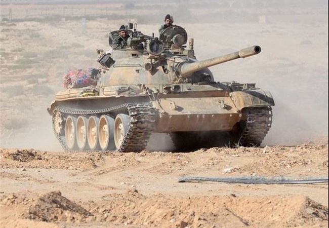 Lực lượng Tigers giành cao điểm chiến lược, bao vây trại lính IS