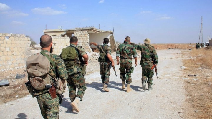 Tình hình Syria: Đoàn xe chở binh sĩ Nga, Iraq rầm rộ đến Aleppo