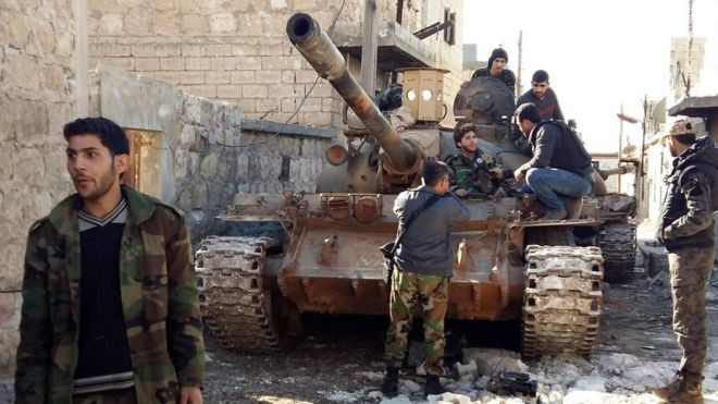 Khủng bố Al Nusra điều gần 10.000 tay súng phong tỏa Aleppo