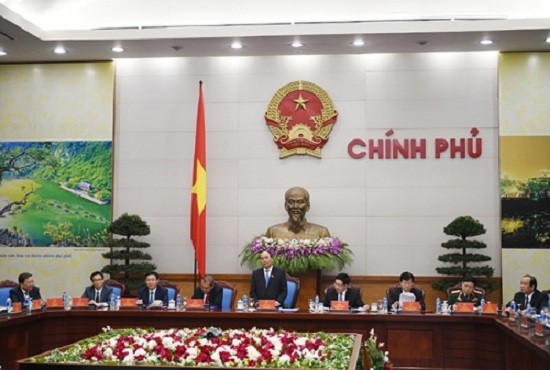 Ông Nguyễn Xuân Phúc chủ trì phiên họp đầu tiên với Chính phủ mới