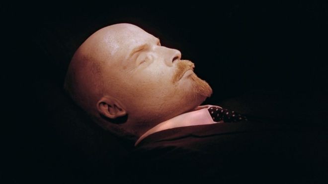 Nga tiết lộ chi phí bảo quản thi hài lãnh tụ Lenin