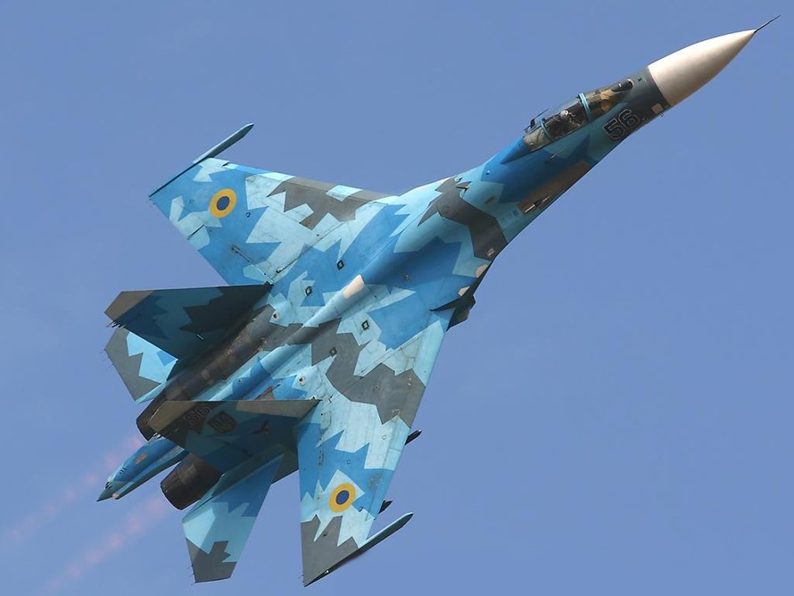 Nga lên tiếng vụ Su-27 áp sát nguy hiểm máy bay do thám Mỹ
