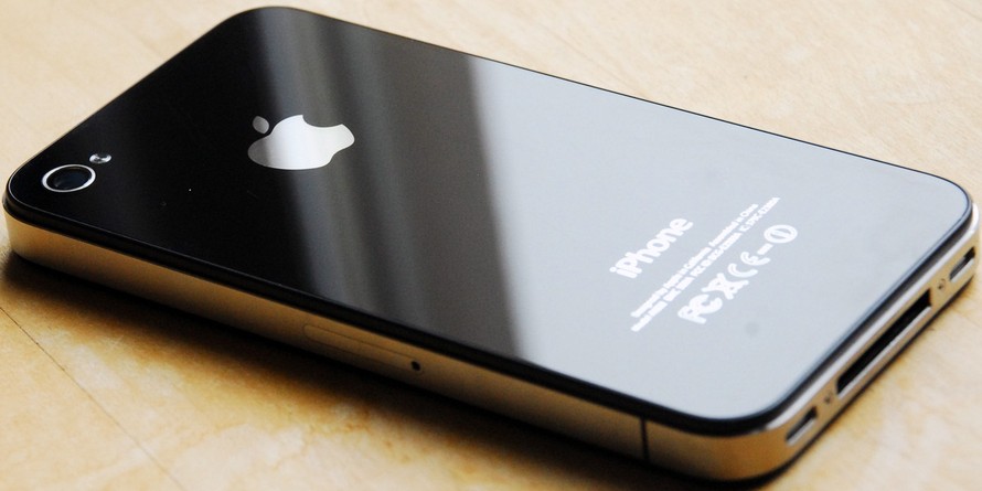 iPhone 7 sẽ dùng hai mặt kính giống iPhone 4 và 4S