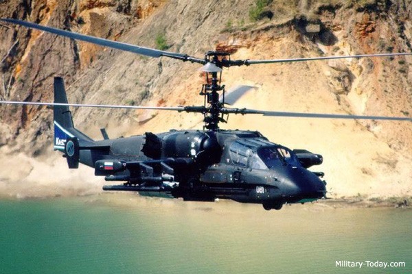 Video: Trực thăng ‘cá sấu’ Ka-52 lần đầu oanh tạc IS ở Syria