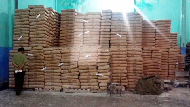 Phát hiện gần 150 tấn bột mì hết hạn sử dụng tại TP.HCM