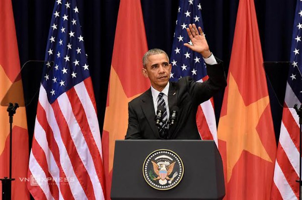 Tổng thống Obama: Sông núi nước Nam vua Nam ở