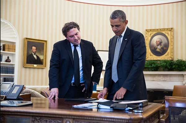 Chân dung người chuyên chắp bút diễn văn cho Obama