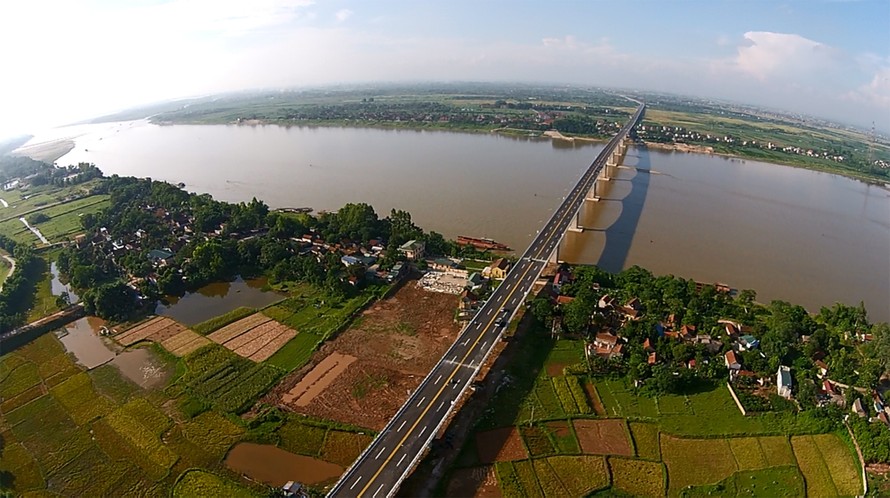 Siêu dự án ‘chặt’ sông Hồng thành 7 khúc ‘đồng thuận cao’?