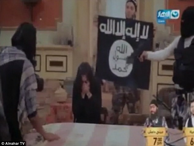 Nữ diễn viên Ai Cập hoảng loạn khi tưởng mình bị IS bắt cóc