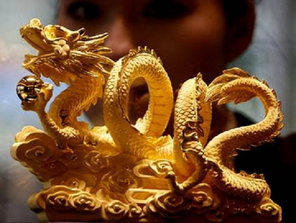 Ý nghĩa của tượng rồng bằng vàng ròng ở Châu Á
