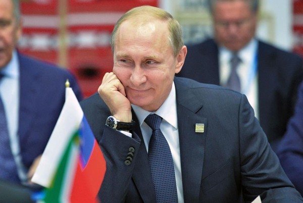 Putin rút quân khỏi Syria: Giờ ai mới là người sa lầy?