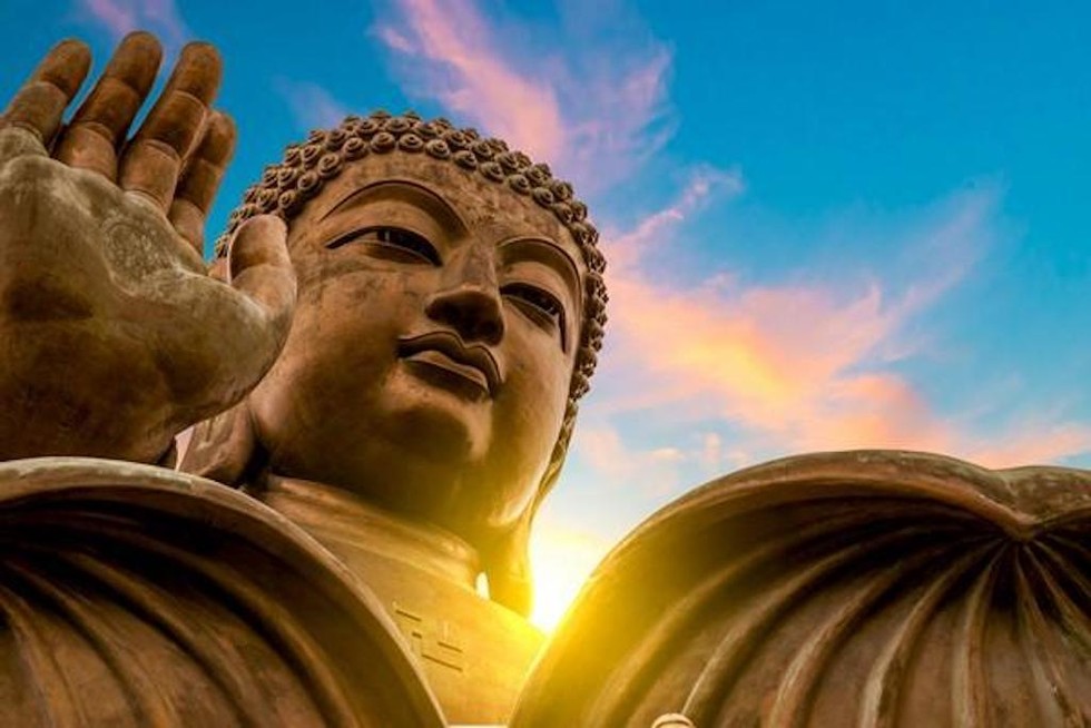 Lời Phật dạy về mười sự công đức có được khi giữ giới