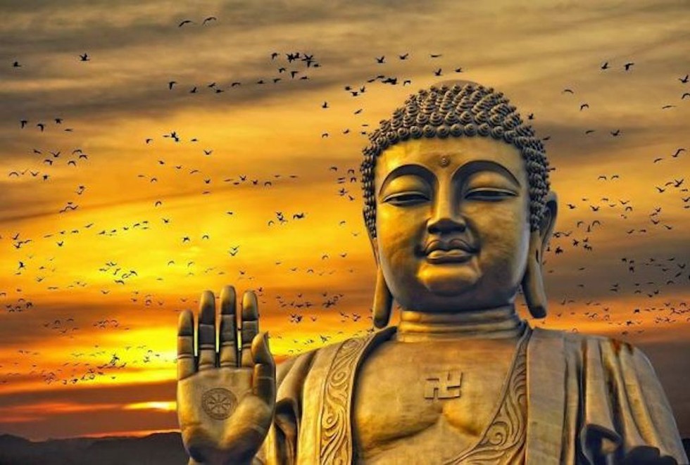 Đức Phật nói gì về sáu tai họa của người đam mê cờ bạc?