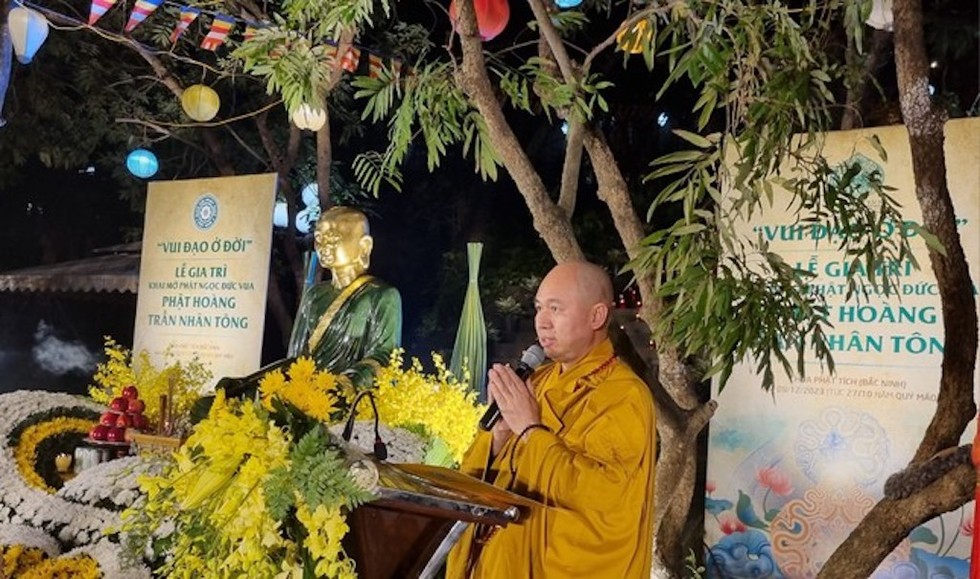 Lễ gia trì tôn tượng ngọc Đức Phật hoàng Trần Nhân Tông tại chùa Phật Tích