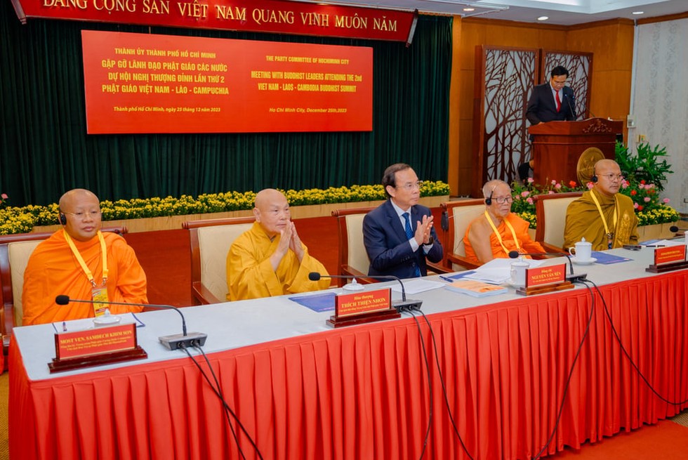 Bí thư Thành ủy TP.HCM tiếp lãnh đạo Phật giáo Việt Nam, Lào, Campuchia