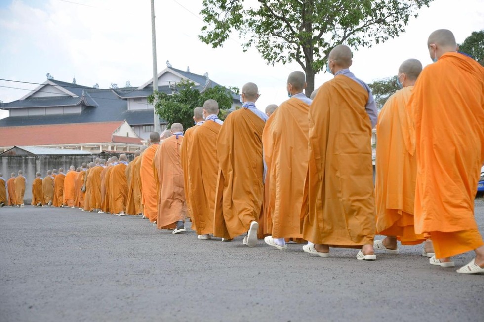 Giới luật là điều cần thiết nhất cho người xuất gia vì “Giới luật là thọ mạng của Phật pháp.